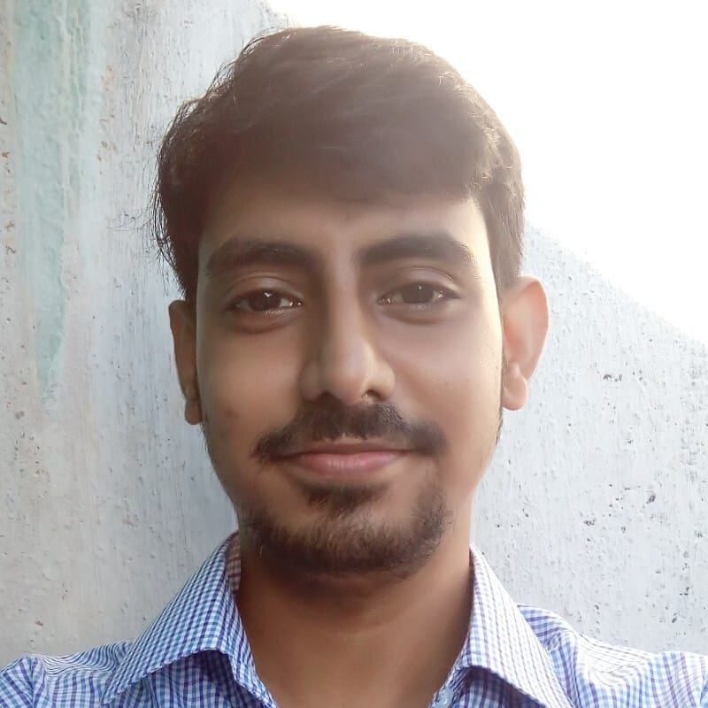 মানিপ্ল্যান্টের পাতা হলুদ হয়ে যাচ্ছে? ১ টাকার এই জিনিসেই ফিরবে সতেজ ভাব 9 Debanshu Mukherjee Contributor at Bong Garden